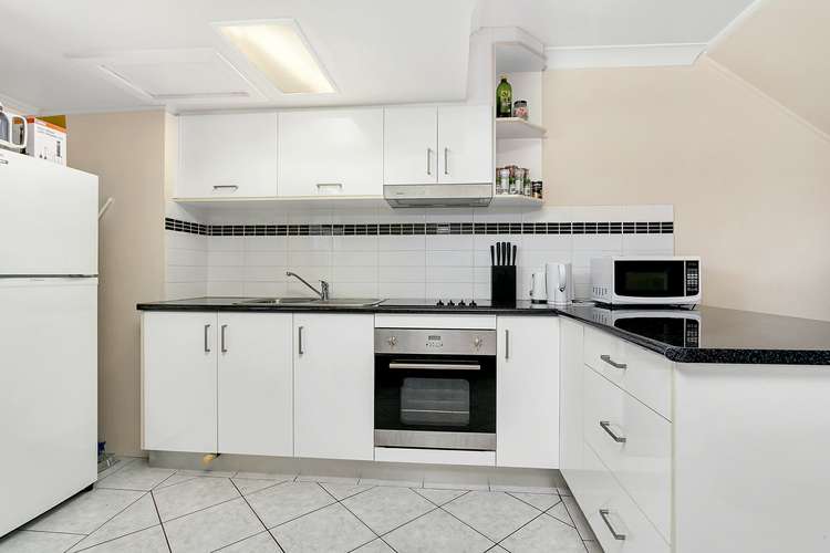 Fifth view of Homely townhouse listing, 2/350 Sheridan Street, Cairns North QLD 4870