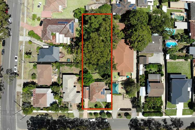 Second view of Homely house listing, 25 Auburn Street, Sutherland NSW 2232