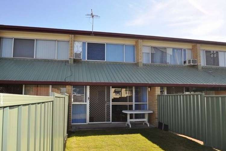 Main view of Homely unit listing, Unit 4/6 Eden Street, South Gladstone QLD 4680