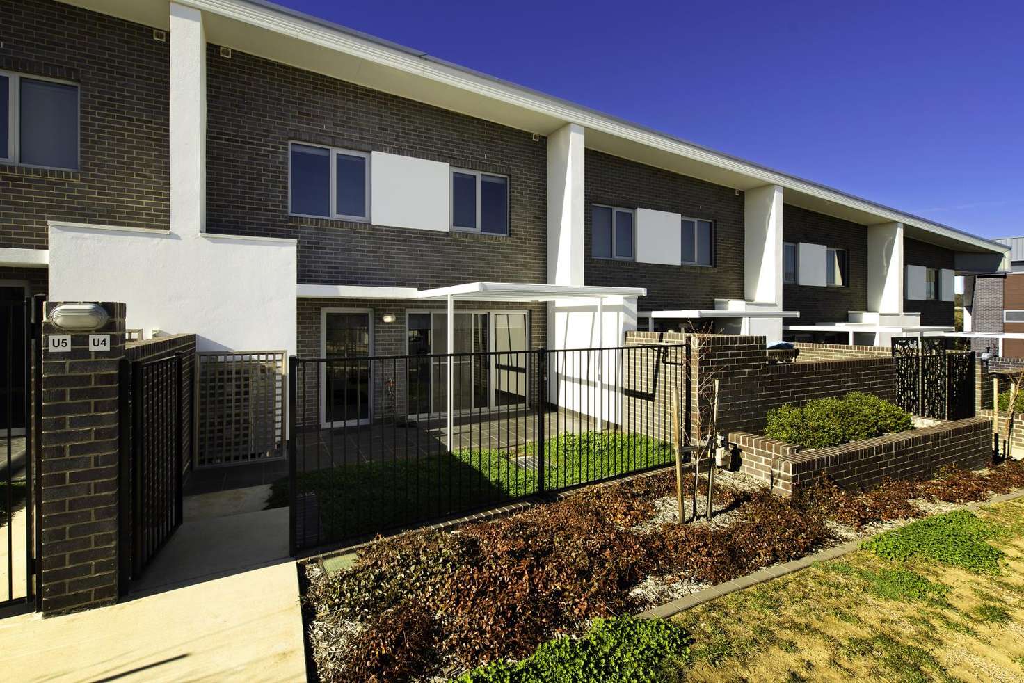 Main view of Homely townhouse listing, 4/5 Nevertire Street, Lawson ACT 2617
