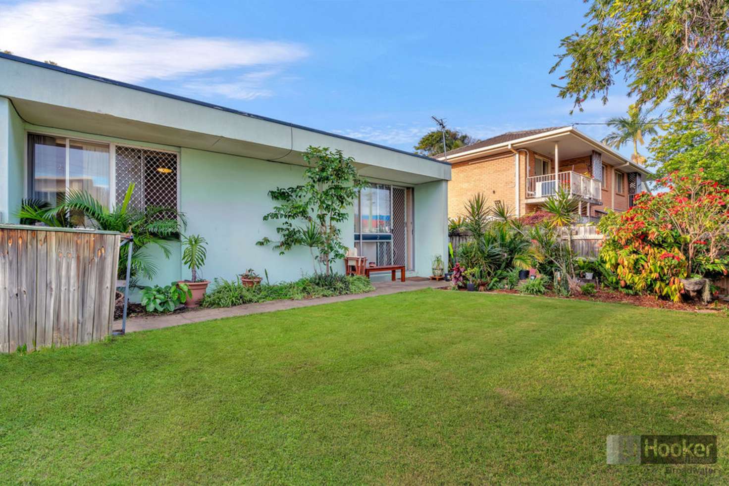 Main view of Homely semiDetached listing, 2/19 Robert Street, Labrador QLD 4215
