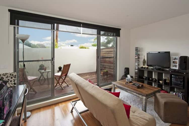 Fourth view of Homely apartment listing, 2/95-99 Edithvale Road, Edithvale VIC 3196