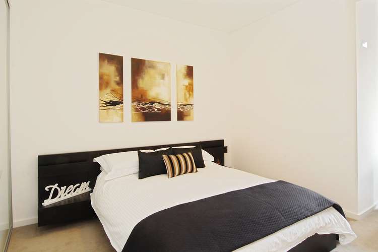 Third view of Homely apartment listing, 2/2-20 Gumara Street, Randwick NSW 2031