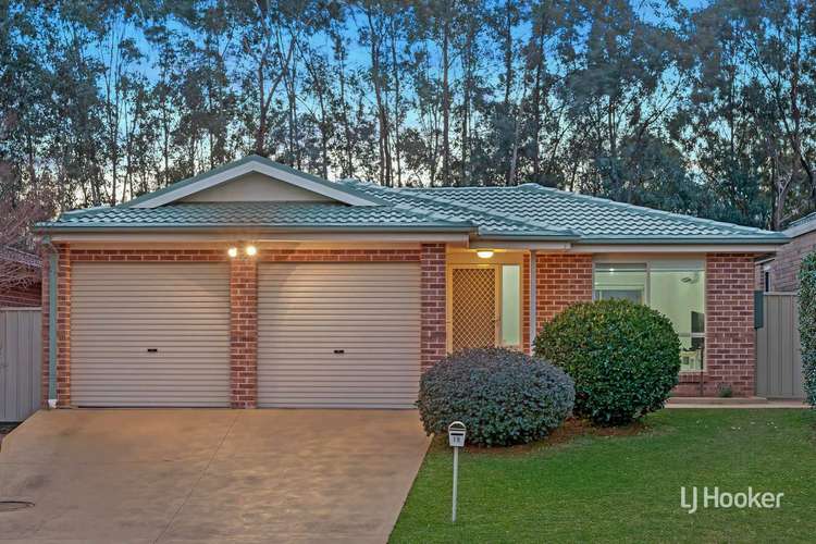 19 Mazari Grove, Stanhope Gardens NSW 2768