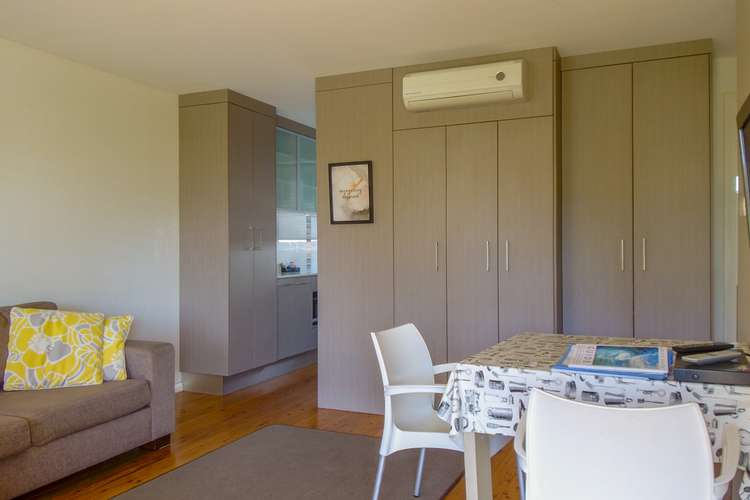 Fifth view of Homely unit listing, 2/3-5 Bridge Street, North Haven NSW 2443