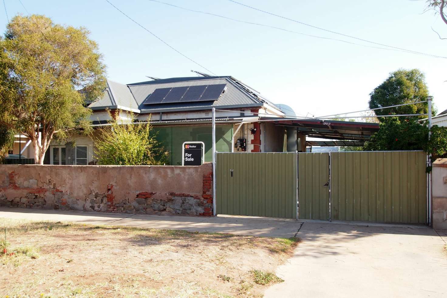 Main view of Homely house listing, 303 Oxide Street, Broken Hill NSW 2880