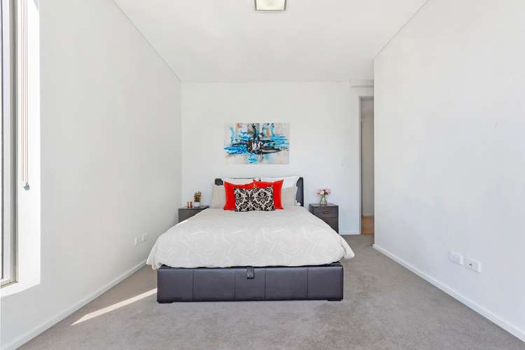 Sixth view of Homely apartment listing, 705/18 Amelia Street, Waterloo NSW 2017