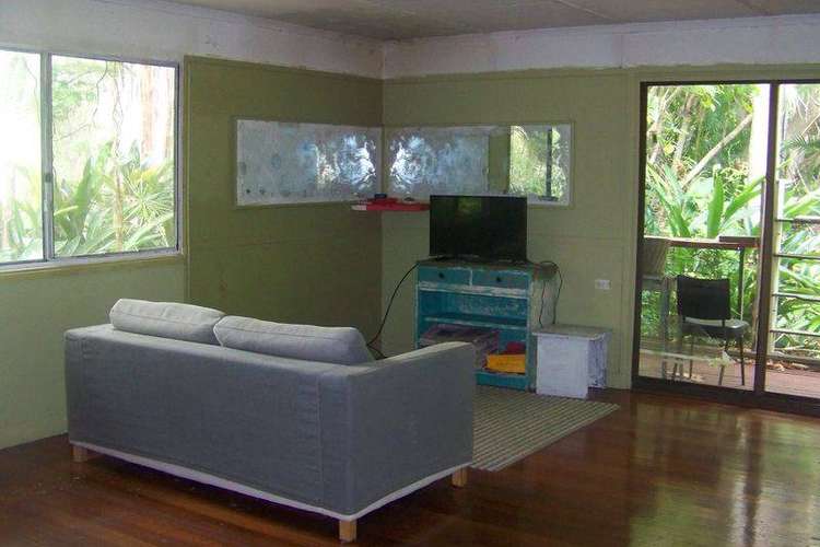 Second view of Homely house listing, 5 ATLANTIC ST, Lamb Island QLD 4184