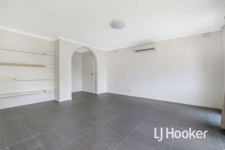 Fourth view of Homely house listing, 15 Manning Close, Hampton Park VIC 3976
