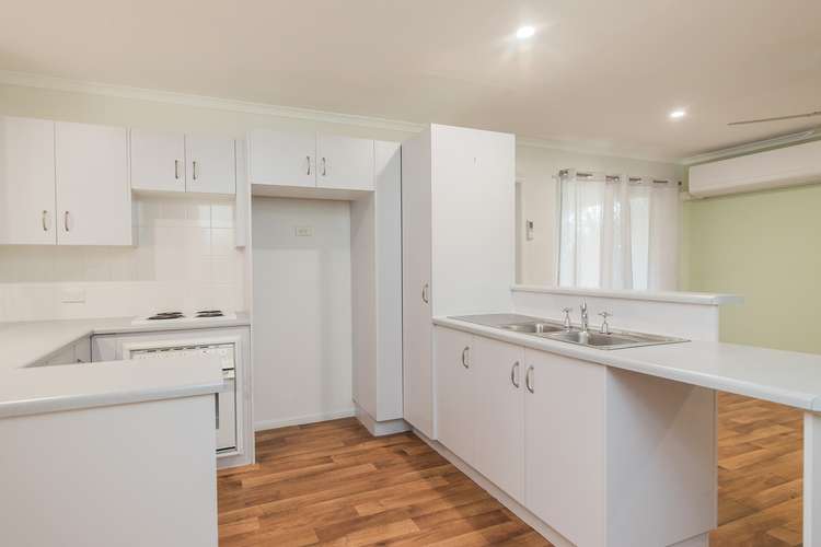 Sixth view of Homely unit listing, 4/17 Meyenberg Court, Norman Gardens QLD 4701