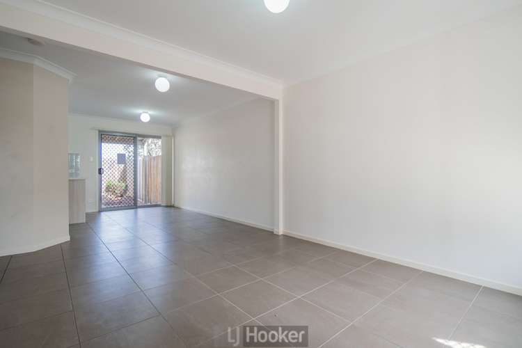 Fifth view of Homely townhouse listing, Unit 16/6 Mactier Drive, Boronia Heights QLD 4124
