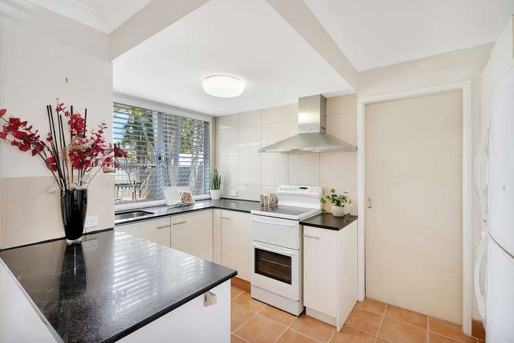 Fifth view of Homely townhouse listing, 27/2 St Kevins Avenue, Benowa QLD 4217