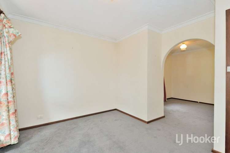 Sixth view of Homely house listing, 9 Chalfont Way, Swan View WA 6056