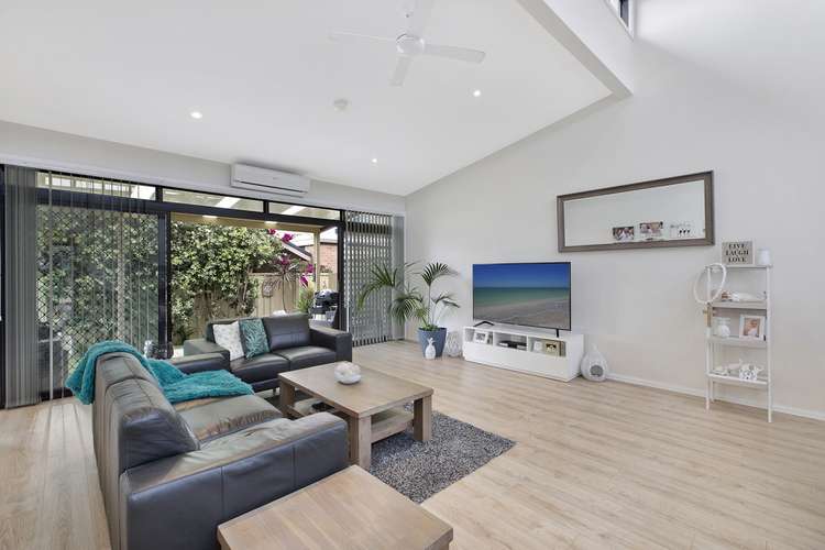 Main view of Homely villa listing, 1/62 Pacific Street, Long Jetty NSW 2261