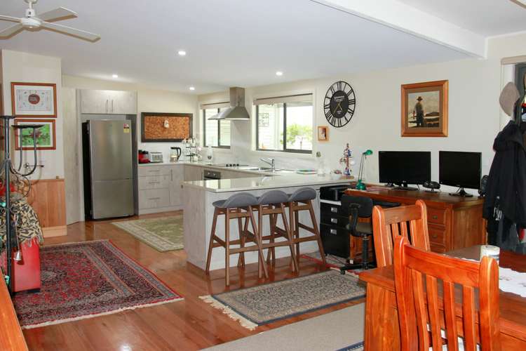 Fourth view of Homely house listing, 1 Mimosa Court, Buxton VIC 3711