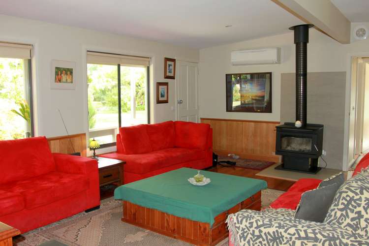 Fifth view of Homely house listing, 1 Mimosa Court, Buxton VIC 3711