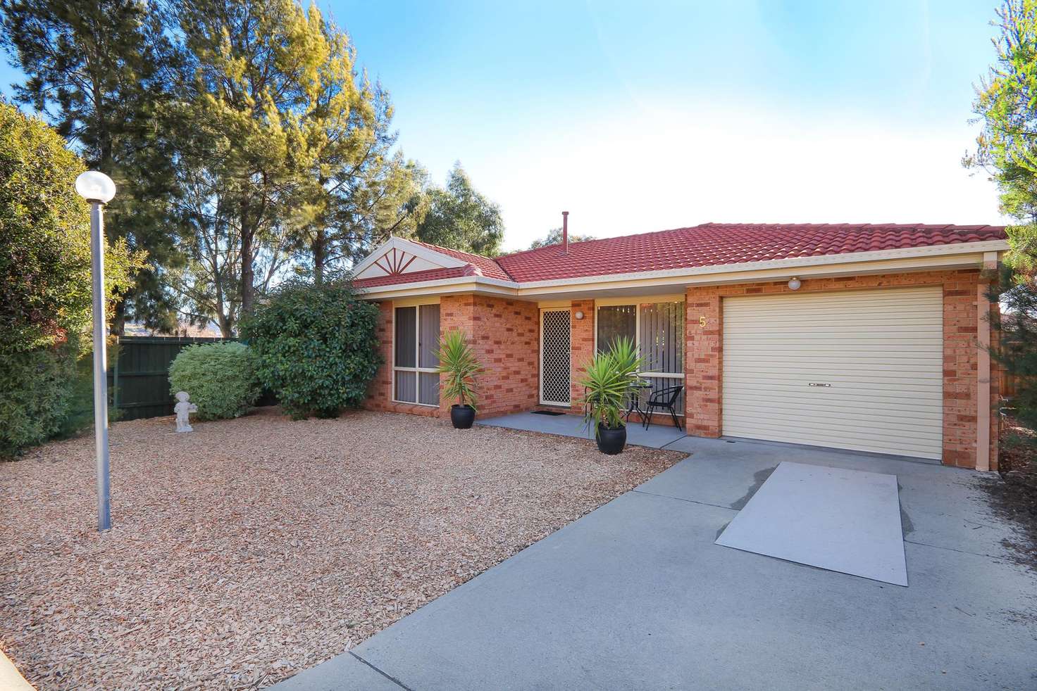 Main view of Homely townhouse listing, 5/2-6 Merri Place, Conder ACT 2906
