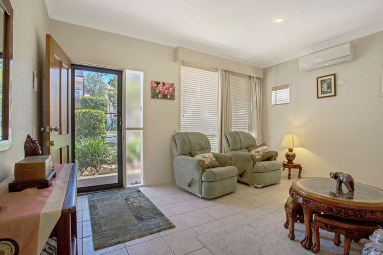 Fifth view of Homely semiDetached listing, 2/5 Mapleton Circuit, Varsity Lakes QLD 4227