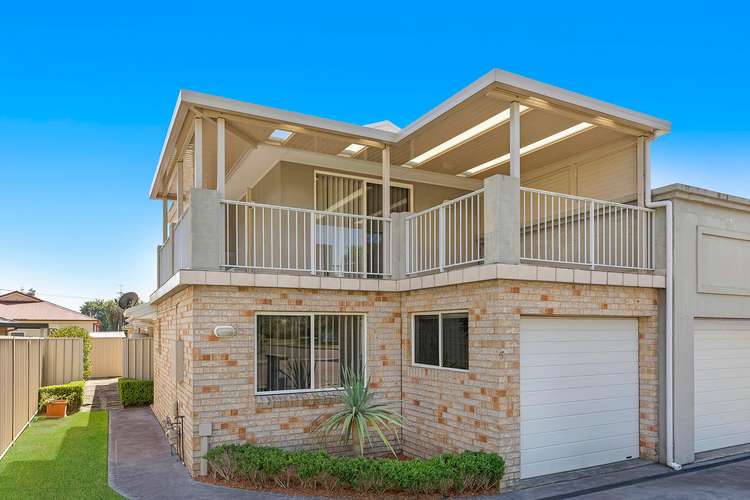 Main view of Homely townhouse listing, 6 Hazel Close, Berkeley Vale NSW 2261