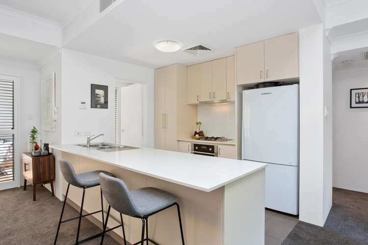 Fifth view of Homely apartment listing, 6/32 Fielder Street, East Perth WA 6004