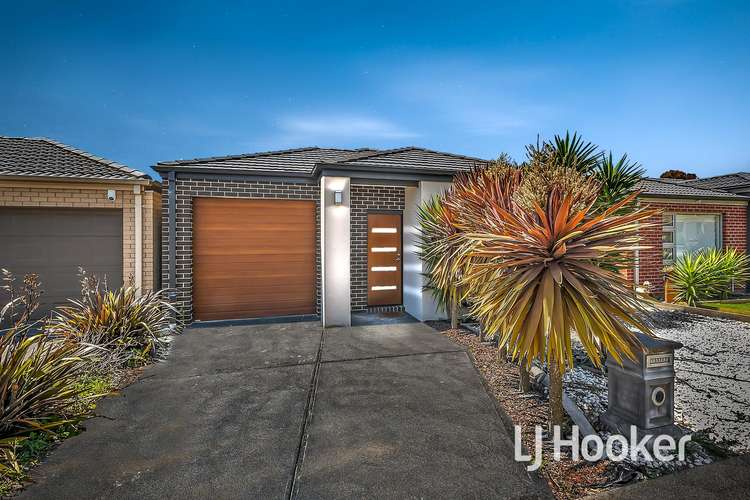 Main view of Homely house listing, 3 Copernicus Circuit, Cranbourne West VIC 3977