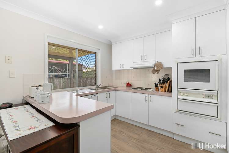 Second view of Homely unit listing, 2/19 Victor Street, Birkdale QLD 4159