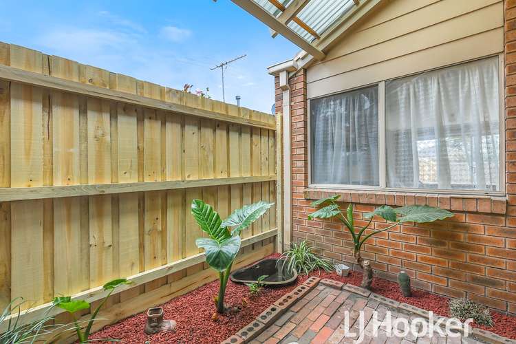 Fifth view of Homely house listing, 18 Cirai Crescent, Cranbourne West VIC 3977