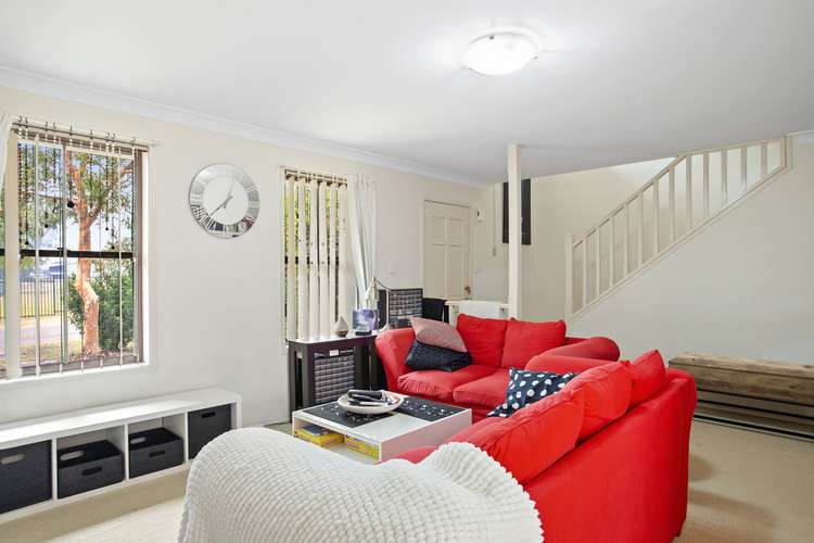 Third view of Homely villa listing, 2/10 Keefers Glen, Mardi NSW 2259