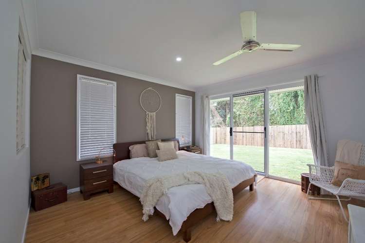 Fourth view of Homely house listing, 3 Gahwang Court, Ocean Shores NSW 2483