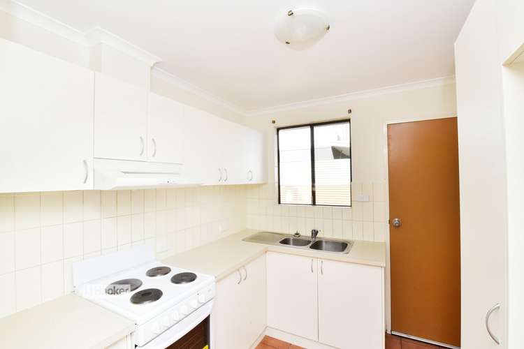 Sixth view of Homely unit listing, 8/4 Undoolya Road, East Side NT 870