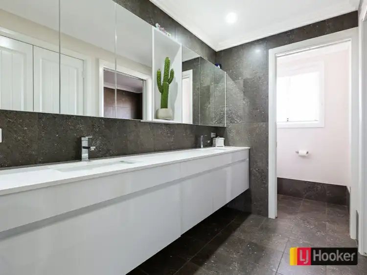 Fourth view of Homely house listing, 19 Peak Drive, Hillvue NSW 2340