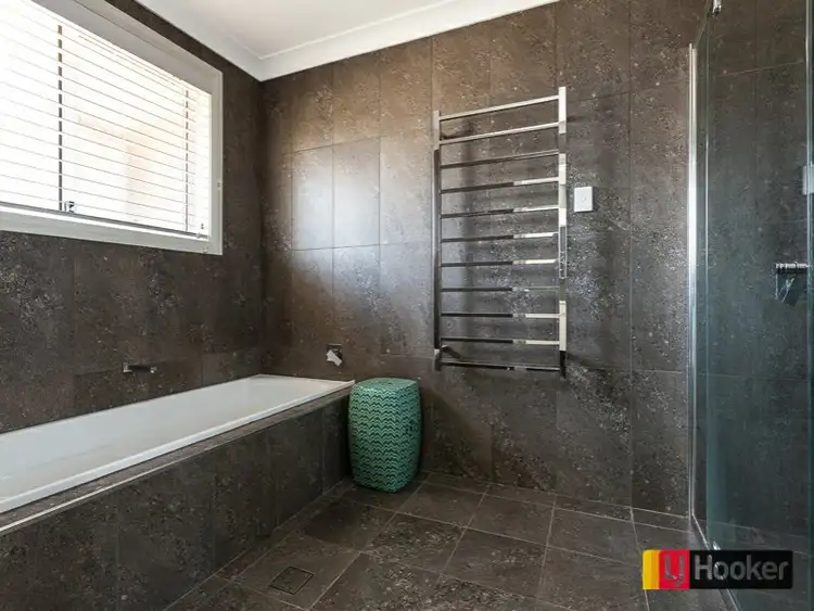 Fifth view of Homely house listing, 19 Peak Drive, Hillvue NSW 2340