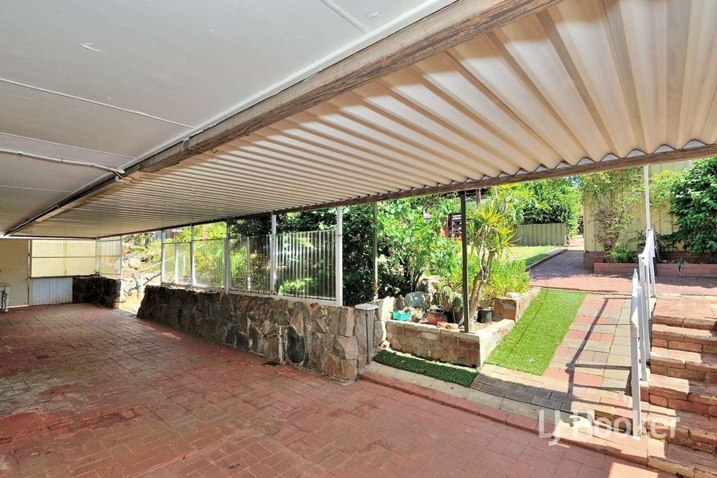 Main view of Homely house listing, 31 Tunnel Road, Swan View WA 6056