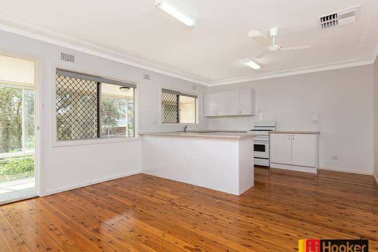 Fifth view of Homely house listing, 85 Oak Street, Hillvue NSW 2340