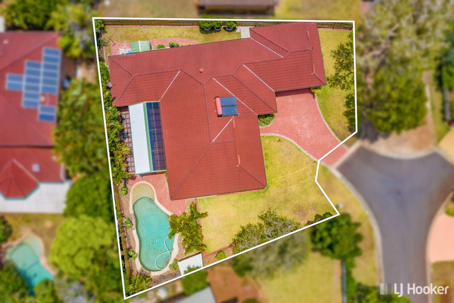 Main view of Homely house listing, 8 Waterview Place, Birkdale QLD 4159