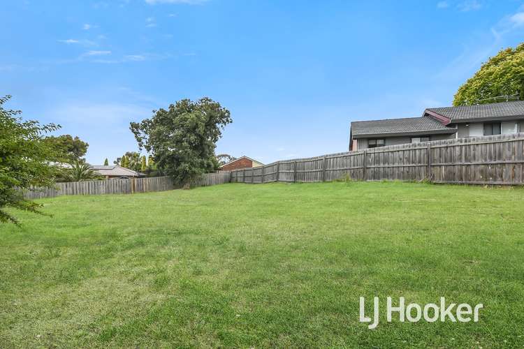 Fifth view of Homely residentialLand listing, 5 Elrona Court, Pakenham VIC 3810