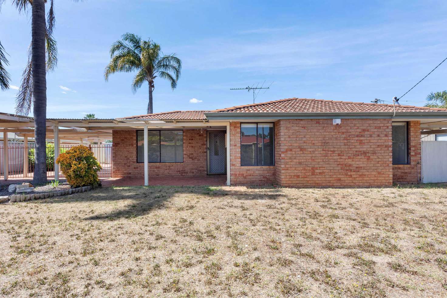 Main view of Homely house listing, 2 Durras Place, South Lake WA 6164