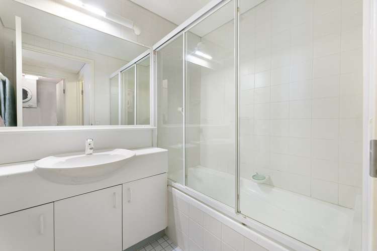 Sixth view of Homely unit listing, 1/15 Brighton Street, Biggera Waters QLD 4216