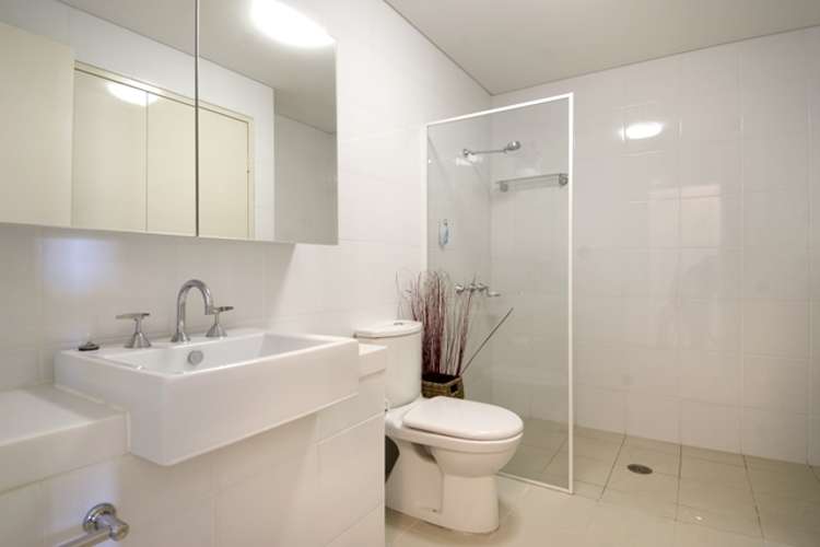 Sixth view of Homely apartment listing, 215/38 Gozzard Street, Gungahlin ACT 2912