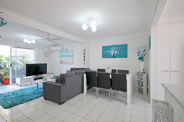 Sixth view of Homely townhouse listing, 1/25 Twenty Seventh Avenue, Palm Beach QLD 4221