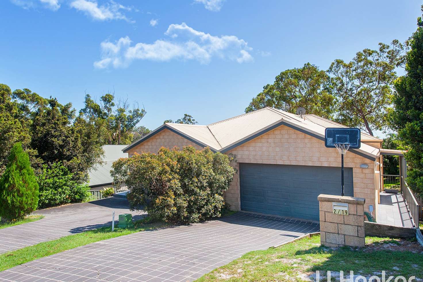Main view of Homely semiDetached listing, 2/19 Trumpeter Circuit, Corlette NSW 2315