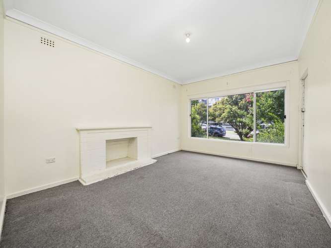 Third view of Homely house listing, 10 Patricia Street, Mays Hill NSW 2145