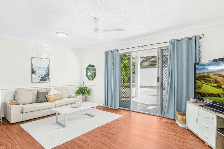 Main view of Homely unit listing, 2/9 Springfield Crescent, Manoora QLD 4870