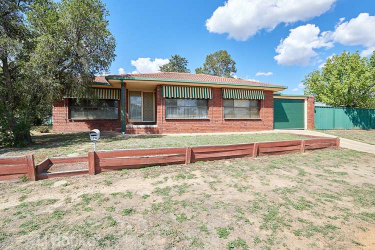 Main view of Homely house listing, 174 Fernleigh Road, Mount Austin NSW 2650
