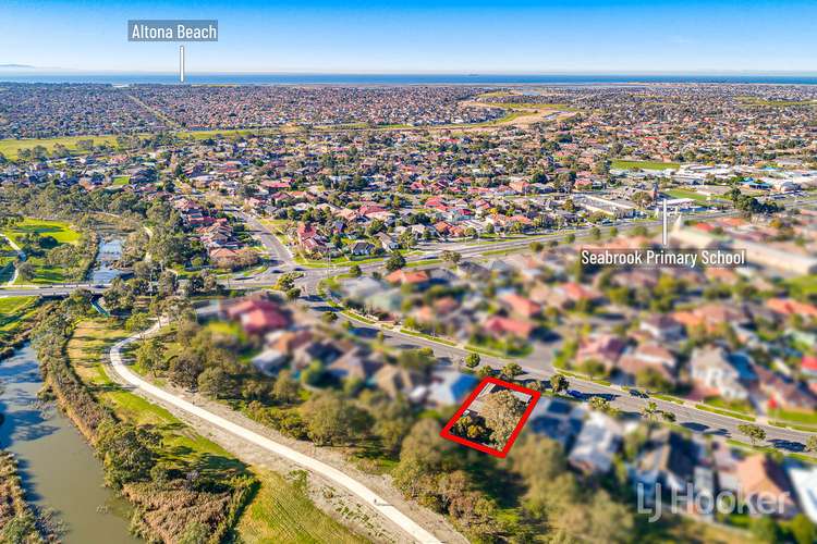Fifth view of Homely house listing, 18 Shane Avenue, Seabrook VIC 3028