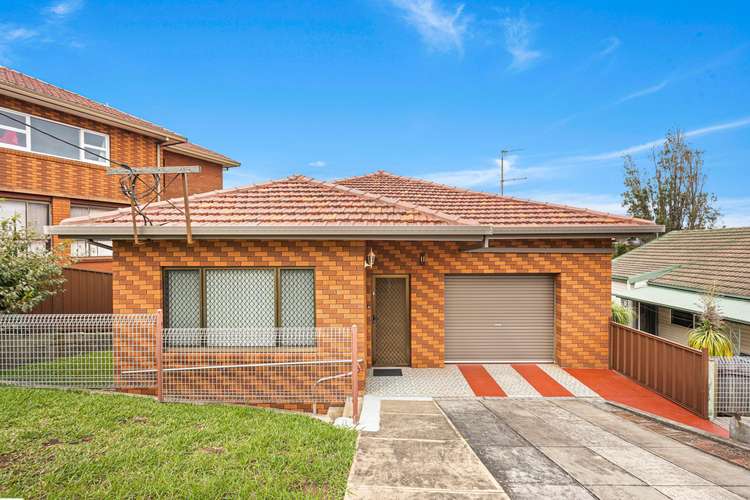 Main view of Homely house listing, 11 Karrabah Crescent, Lake Heights NSW 2502