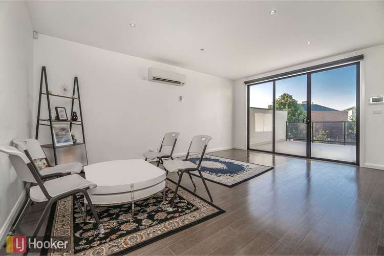 Fifth view of Homely townhouse listing, 5&7 Grattan Cove, Craigieburn VIC 3064