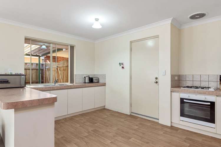 Fourth view of Homely house listing, 2 Steppe Court, Canning Vale WA 6155