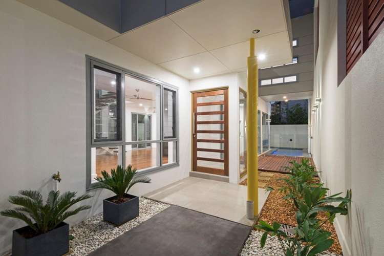 Main view of Homely townhouse listing, 1/6 schultze Street, Larrakeyah NT 820