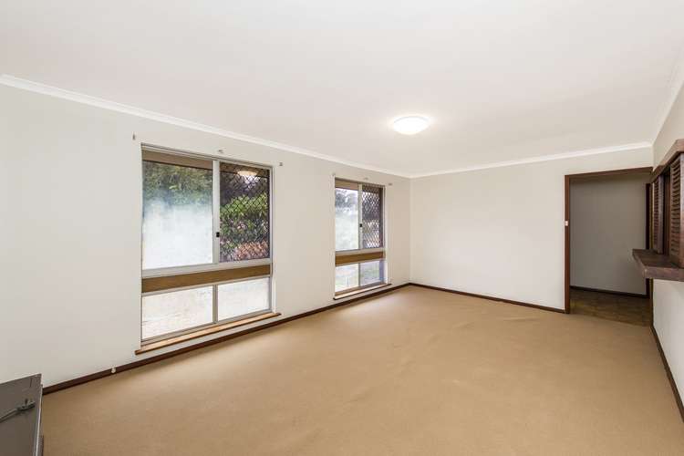 Fifth view of Homely house listing, 10 Stoner Court, Mandurah WA 6210
